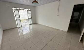 Imagem 7: Casa com 03 quartos com grande quintal próximo ao Sesc na Cidade Nova