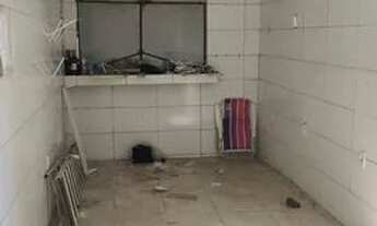 Imagem 4: Vendo uma ótima casa com uma loja