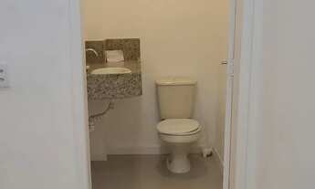 Imagem 3: Loja recém reformada