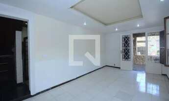 Imagem 3: Casa para Aluguel - Bento Ribeiro, 2 Quartos, 150 m2