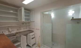 Imagem 4: Excelente Casa em condomínio, área nobre, com 2 quartos, próximo a comércio e bancos