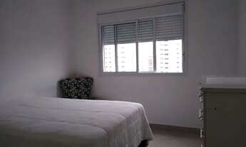 Imagem: Alugo quarto para moça ao lado do metrô