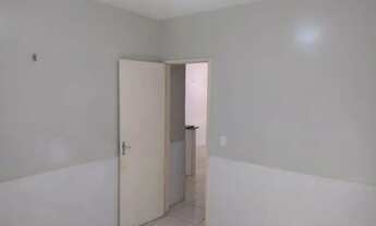 Imagem 2: F Casa para venda possui 40 metros quadrados com 3 quartos em Caixa D'Água - Salvador