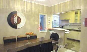 Imagem 6: No Menino Deus, casa 4 dormitório e piscina