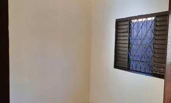 Imagem: Alugo barracão 3 cômodos