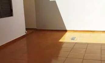 Imagem 2: Casa para aluguel tem 132 metros quadrados com 4 quartos em Jardim das Oliveiras - São Pau