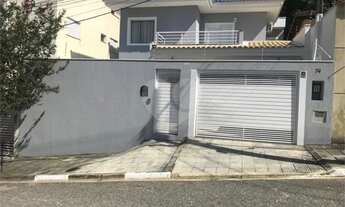 Imagem: Sobrado com 3 dorm localizado no bairro