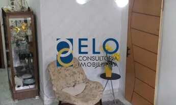 Imagem 2: Dois dormitórios reformado do primeiro andar a quatro quadras da praia com garagem demarc