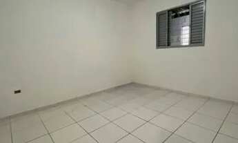 Imagem 4: Linda edícula com 2 vagas de garagem no Bosque dos Eucaliptos, entrada independente!