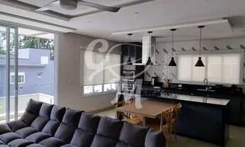 Imagem 2: Excelente casa com 3 suítes!