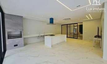 Imagem 6: Praia dos Passarinhos/ Térrea 430m² 04 Suítes/ Moderna / Área Gourmet e Piscina