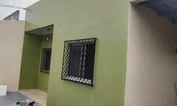 Imagem 2: Casa para aluguel possui 90 metros quadrados com 2 quartos em Parque 10 de Novembro - Mana