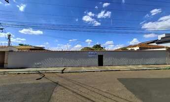 Imagem: Terreno de 385m² para venda e locação