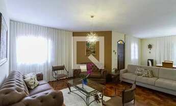 Imagem 2: Casa à Venda - Castelo, 4 Quartos, 257 m2