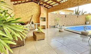 Imagem 3: Casa à venda com 3 suítes amplas, 250m² de construção no Portal do Sol 1, Goiânia, GO