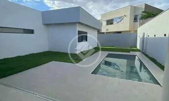 Imagem: REF OFFICE2269 casa no Cond. Do Lago, sendo