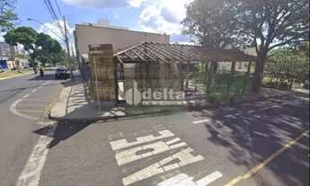 Imagem 6: Área com 1.572m² disponível para venda no bairro Copacabana em Uberlândia-MG