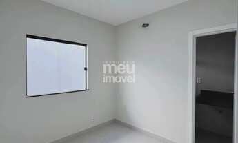 Imagem 6: Vendo Casa com piscina e 3 suites