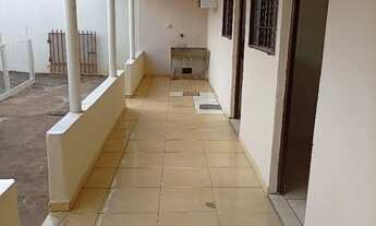 Imagem 5: Alugo 750 Apartamento com 2 dormitórios