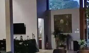 Imagem 3: Casa para venda possui com 4 quartos em Estância Alpina - Nova Lima - mg