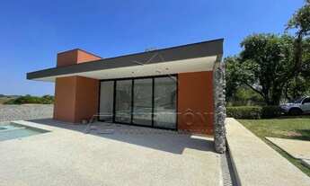 Imagem: CASA TERREA EM CONDOMINIO COM 3 SUITES