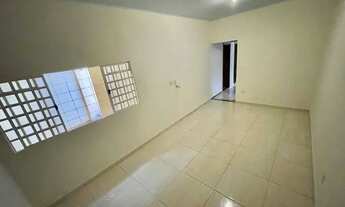 Imagem 4: Casa à venda em ótima localização na Samambaia