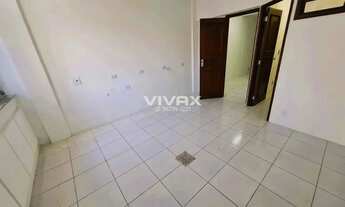 Imagem 7: MÉIER - Dias da Cruz - Sala - 1 Banheiro