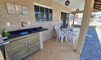 Imagem 5: Excelente casa com três Quartos na praia da Enseada em SFS/SC