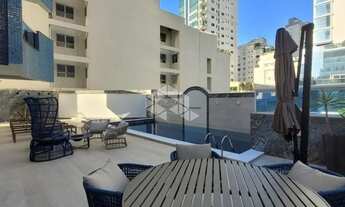 Imagem 2: Apartamento com 3 quartos, 3 suítes e 3 vagas de garagem