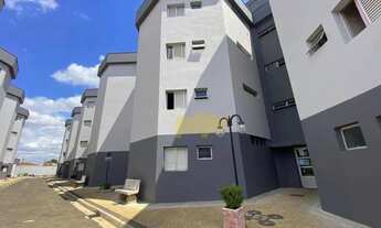 Imagem 2: Apartamento com 2 dormitórios para alugar, 56 m² por R$ 1.267,62/mês - Vila Alemã - Rio Cl