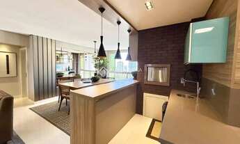 Imagem 6: Apartamento à Venda, 4 Dormitórios, 2 Vagas, 143m², Centro, Balneário Camboriú, SC