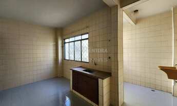 Imagem 3: Higienópolis - Apartamento com 3 dormitórios e 2 banheiros, garagem coberta