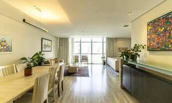 Imagem 2: Apartamento à Venda - Santa Cecília, 3 Quartos, 198 m2