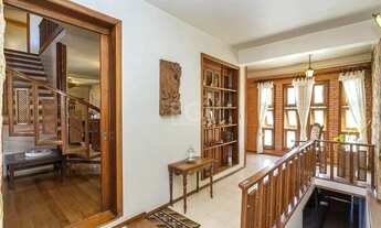 Imagem 6: Casa sobrado no Partenon de 3 dormitórios e amplo pátio