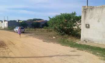 Imagem 4: Terreno na praia do Abais