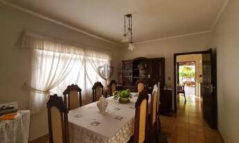 Imagem 6: Araraquara - Casa Padrão - Vila Xavier (Vila Xavier