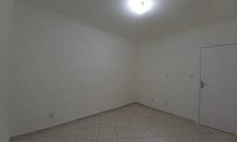 Imagem 2: Comprar Kitnet 1 quarto uma quadra da praia José Menino Santos