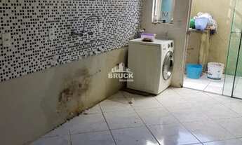 Imagem 3: Porto Alegre - Casa Padrão - Ipanema