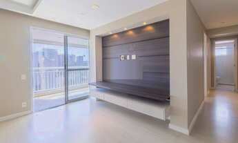 Imagem 2: Apartamento na Chacara Santo Antonio com três dormitorios, duas vagas de garagem com 95m d