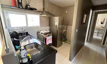 Imagem 2: Apartamento para aluguel e venda possui 58 metros quadrados com 2 quartos