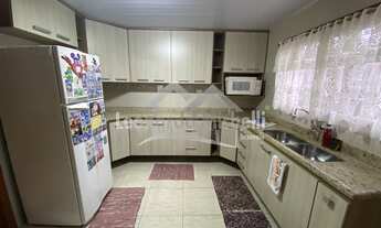 Imagem 5: Casa a Venda em condomínio com 5 quartos em ótima localização