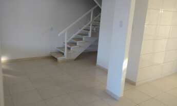 Imagem 4: Sobrado em Jaraguá! 3/4 2 banheiros, próximo só fórum