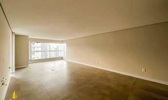 Imagem 2: Apartamento com 3 quartos no Lotisa Home Club no bairro Fazenda em Itajaí