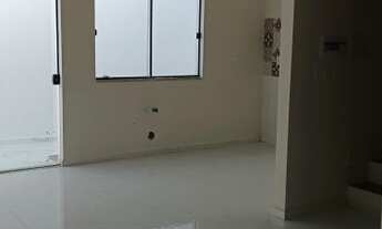 Imagem 2: Casa para Venda em Blumenau, Escola Agricola, 3 dormitórios, 1 suíte, 1 banheiro, 2 vagas