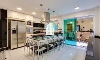 Imagem 2: Sobrado Lindíssimo de 185m² na região de Indianópolis - 2 Dorms - 2 Suítes - 4 Banheiros