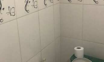 Imagem 3: Oportunidade Casa A Venda Largo 2 Julho AREAL DE CIMA 3/4 Com Subsolo Imensa