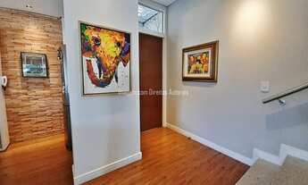 Imagem 4: IMPECÁVEL - 4 SUÍTES, PISCINA, LAREIRA e ESPAÇO GOURMET