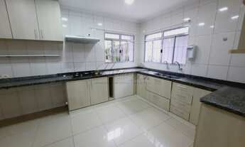 Imagem 5: Sobrado para aluguel possui 130m² com 3 dormitórios sendo 2 suítes em Vila da Saúde - São