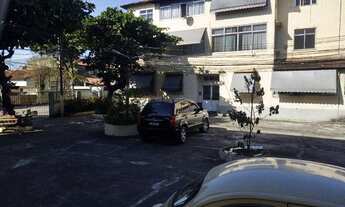 Imagem 2: Apartamento com 2 dormitórios para alugar, 66 m² por R$ 1.400,00/mês - Marechal Hermes - R