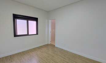 Imagem 7: TROPICAL III - SUÍTE, 2 QTOS, 1 BWC, LAV,ABO, 2 VAGAS, A/C-110m²